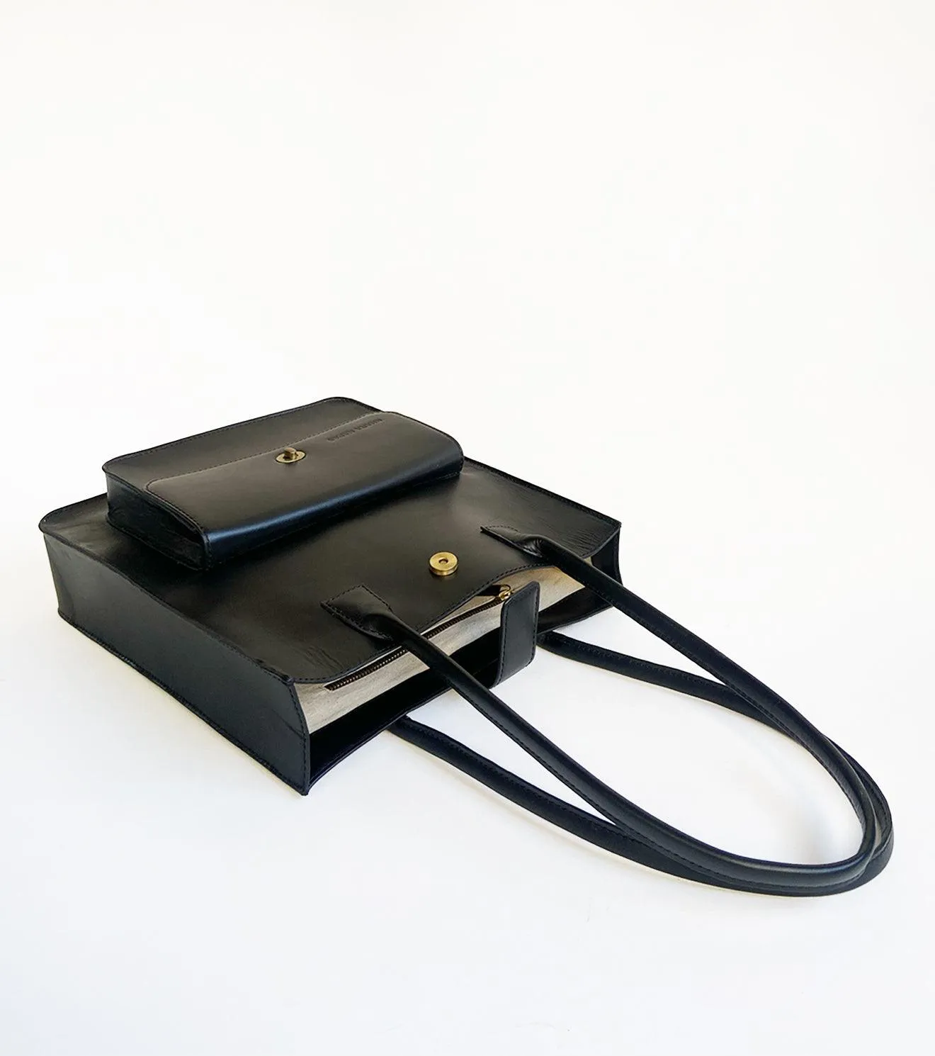 Ash tote bag