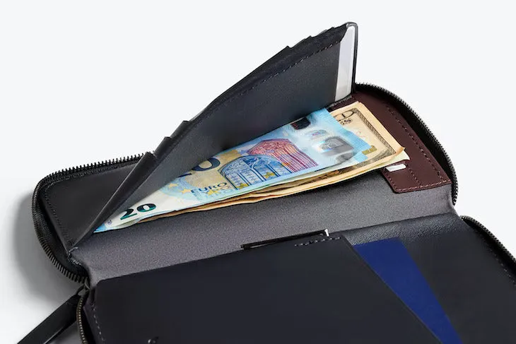 BELLROY TRAVEL FOLIO SECOND EDITION - 4 COLORS