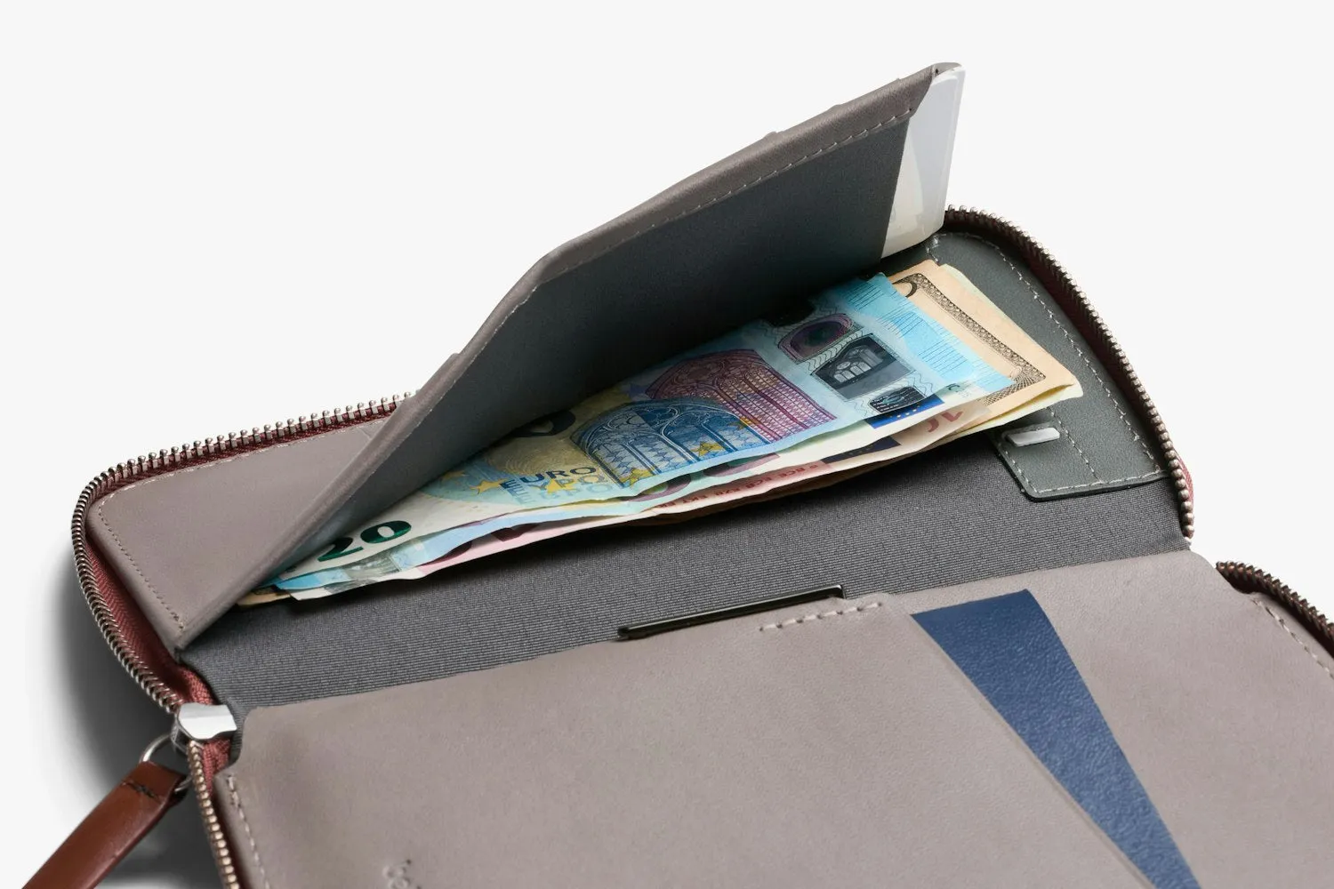 BELLROY TRAVEL FOLIO SECOND EDITION - 4 COLORS