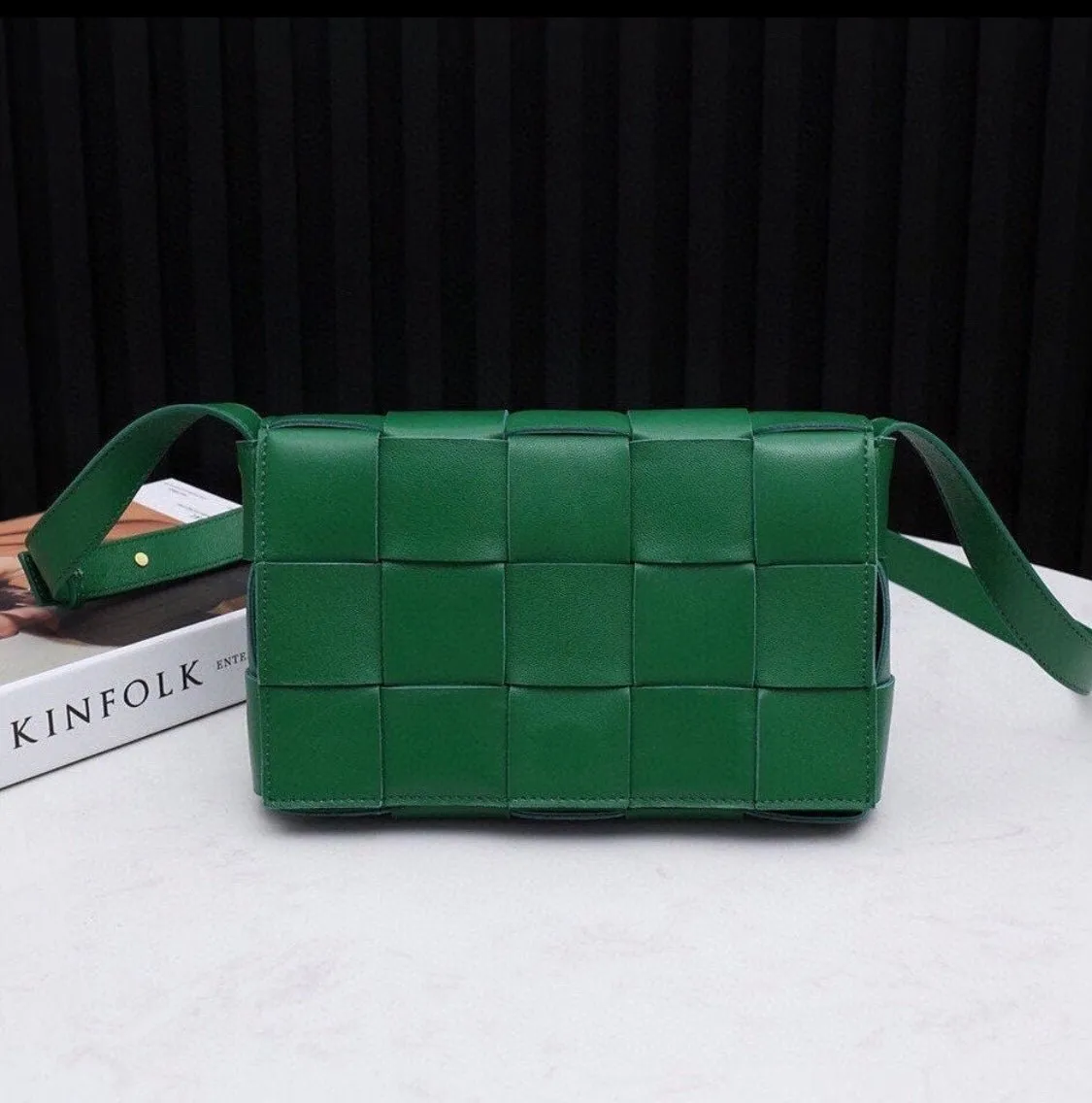 Intrecciato Weave Leather Handbag