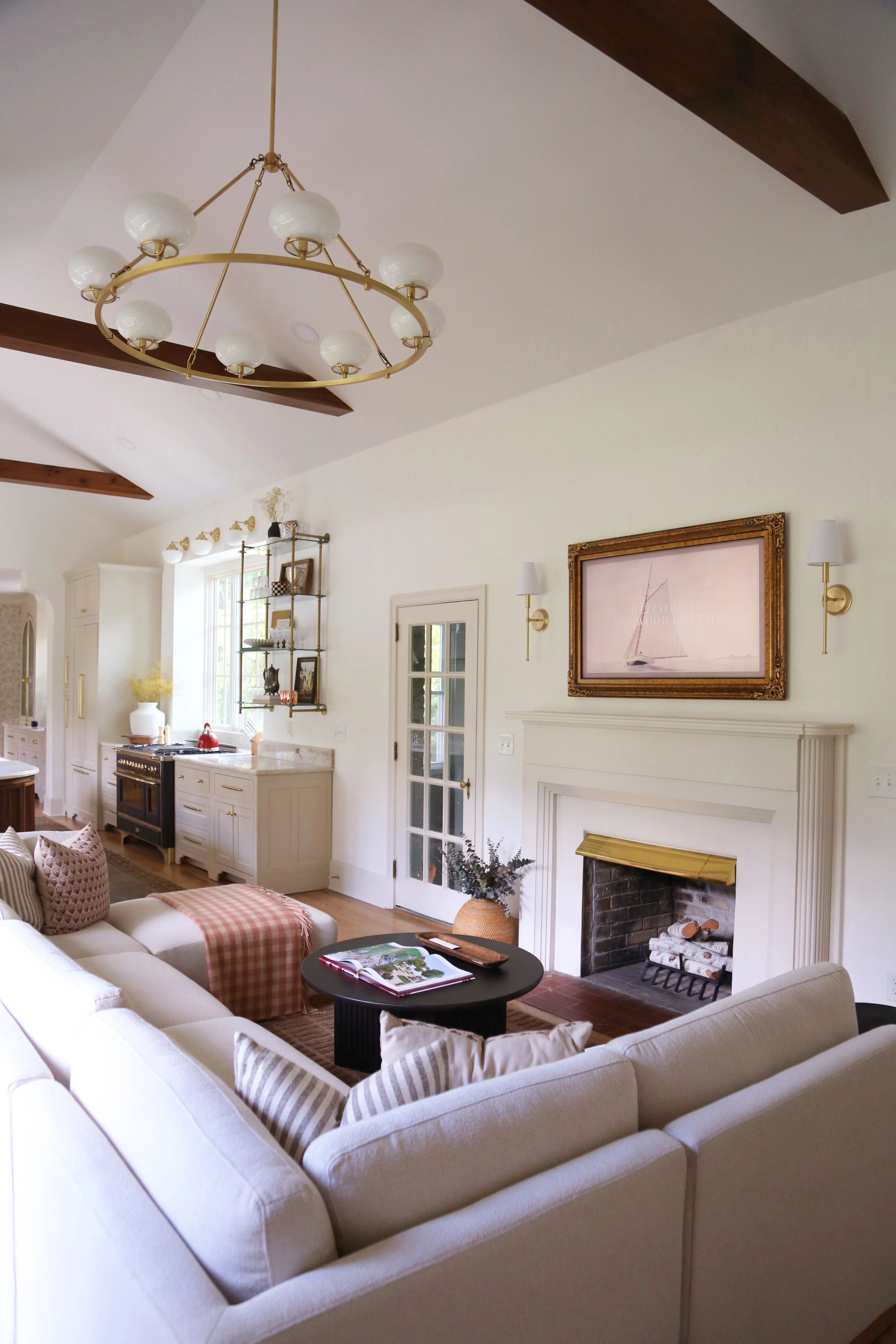 Mulberry (Opal or Clear) | Grand Chandelier