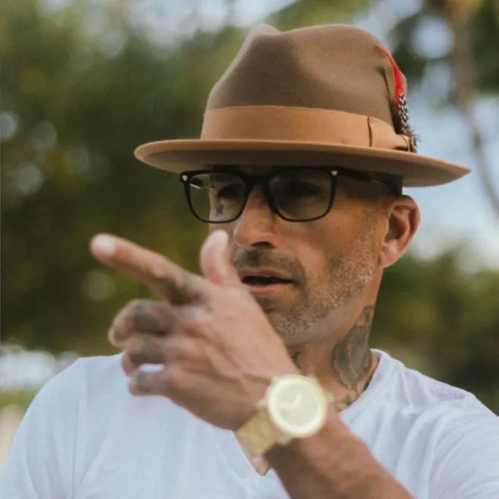 Sophisticate's Signature-Fedora Burgundy